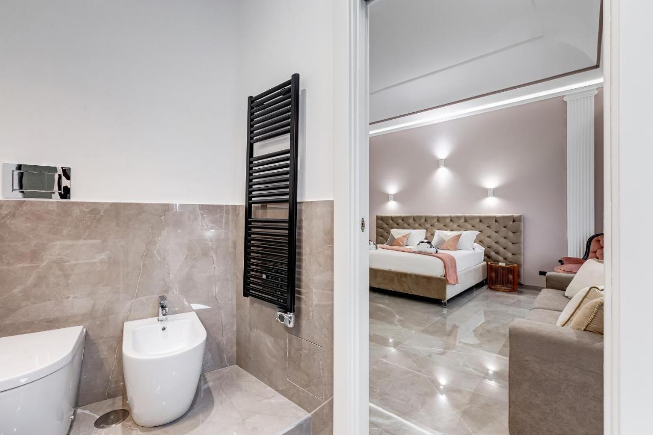 Unoseitre - Luxury Apartment & Suite Roma Ngoại thất bức ảnh
