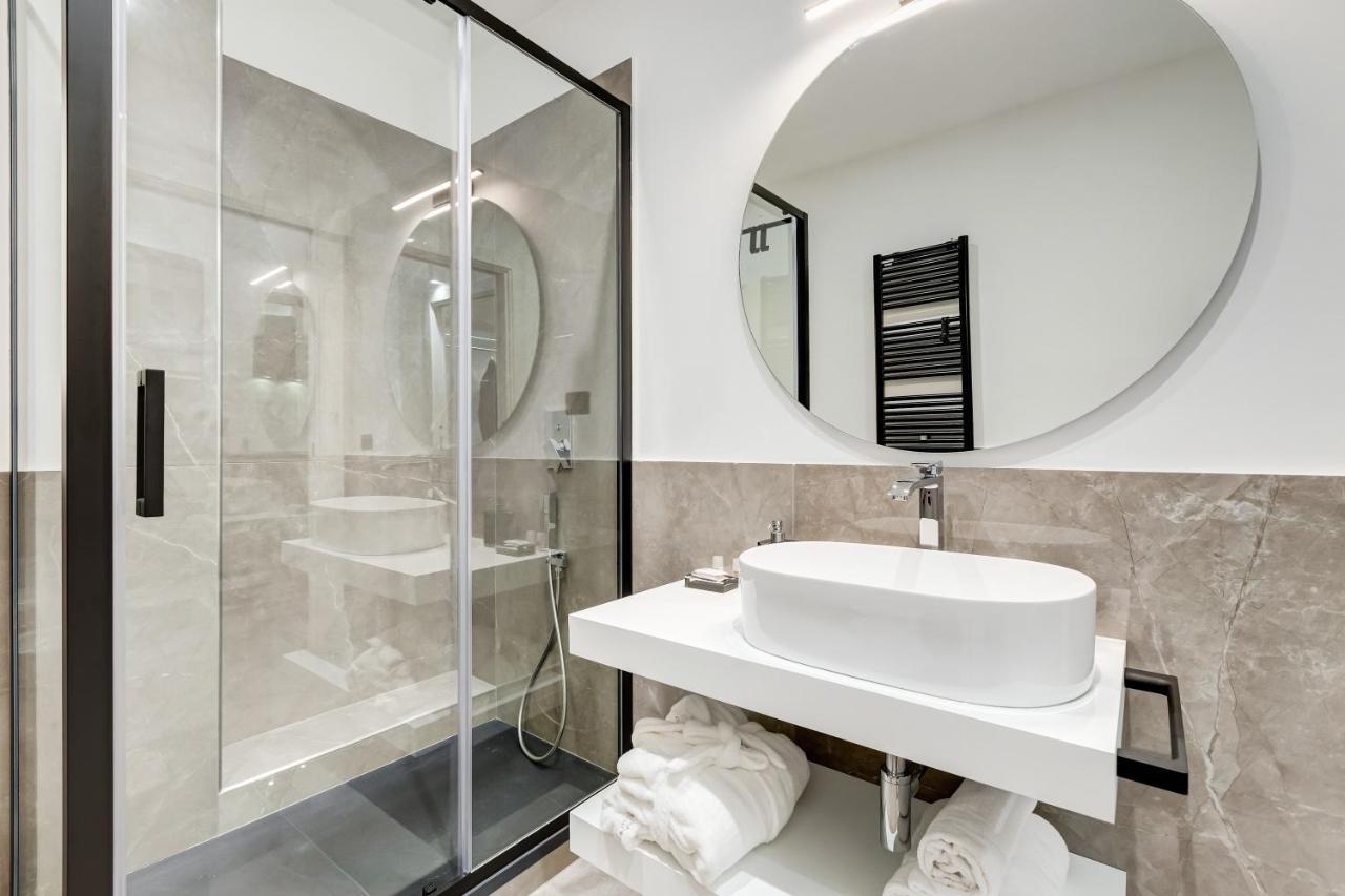 Unoseitre - Luxury Apartment & Suite Roma Ngoại thất bức ảnh