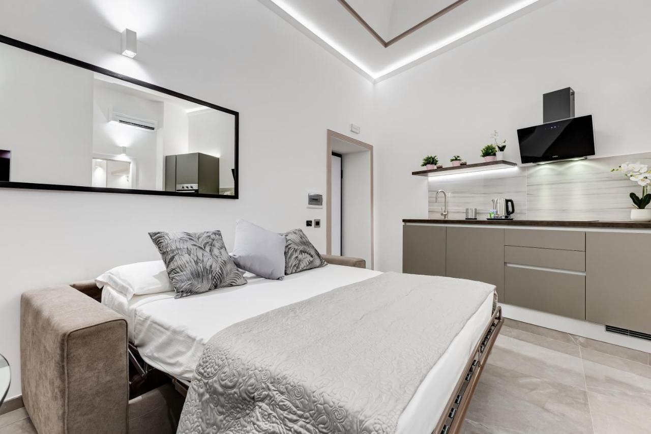 Unoseitre - Luxury Apartment & Suite Roma Ngoại thất bức ảnh
